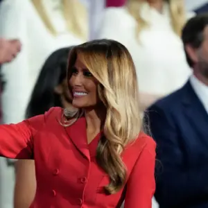 Melania STOLE THE SHOW at Maralago! She’s GORGEOUS!!!