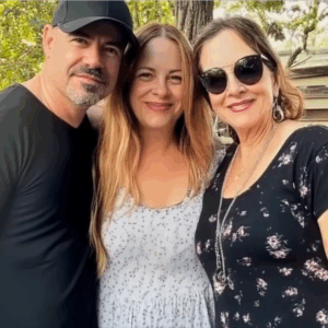 I Thought My Husband Was Working Late — Until I Found Him at My Mother’s House