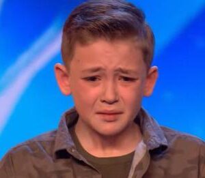 An autistic boy sang Michael Jackson’s hit perfectly and the judges brought him to tears