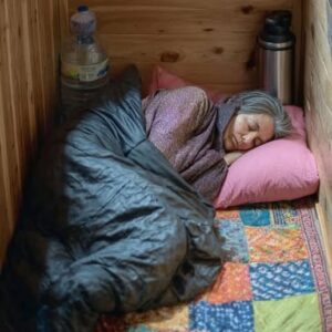 My Sister-In-Law Forced My Mom To Sleep On A Hallway Floor During Our Family Getaway!