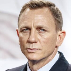 Daniel Craig Doesn’t Believe James Bond’s Role Should Be Portrayed By A Woman