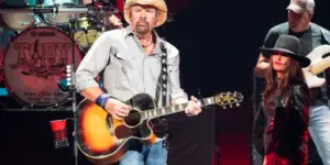 Toby Keith Breaks Unexpected News During Cancer Battle