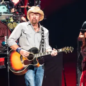 Toby Keith Breaks Unexpected News During Cancer Battle