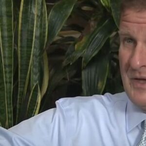 Billionaire decides to give away $1 million on a weekly basis for a year
