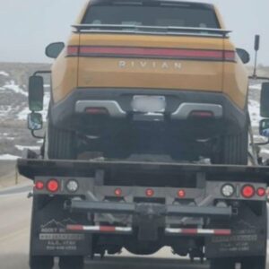 Californian Learns Brutal Lesson About EVs After Stranded Truck Is Hauled Away in Wyoming: Report