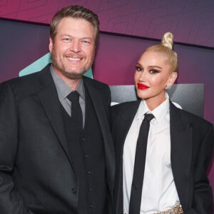 Blake Shelton and Gwen Stefani share wedding throwback photos for their second anniversary.