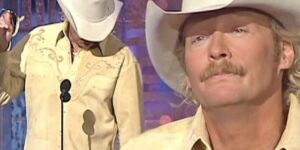 Alan Jackson says he is “pissed off”: Country music is gone and it’s not…