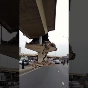 The bridge support collapsed after the earthquake, but it was just the outer concrete #crash #car
