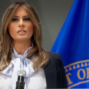 Melania Trump won’t join her husband on his presidential campaign, expert claims