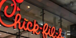 “We’re a Family-Friendly Restaurant”: Chick-fil-A Makes New Rule About Chaotic Teens