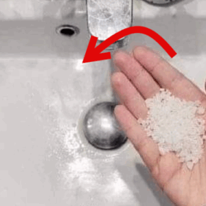 Throw a handful of salt in the sink before bed: this is something you should incorporate into your daily routine